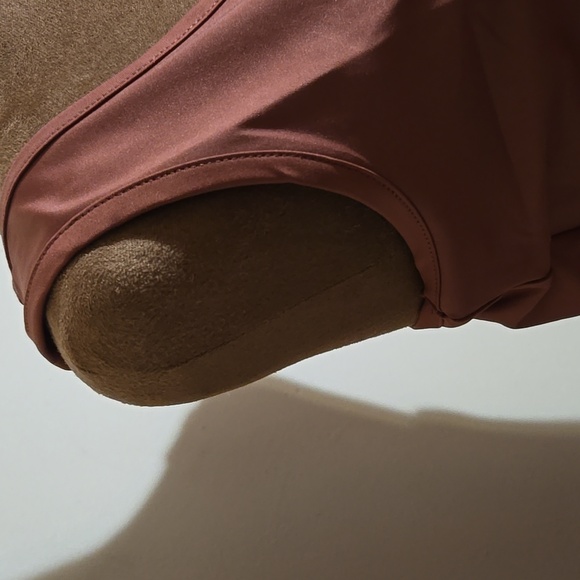 Zenobia Rust Sleeveless Tank Top Round Neck Plus Size Racer Back - Picture 4 of 5